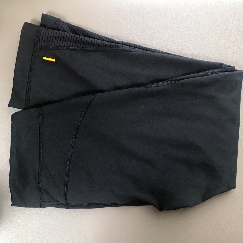 Lucy 3/4 Tights / Leggings | Black | XS